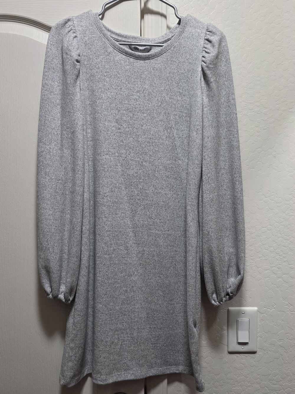 Nine West Light Gray Puff-Sleeve Crewneck Sweater Dress